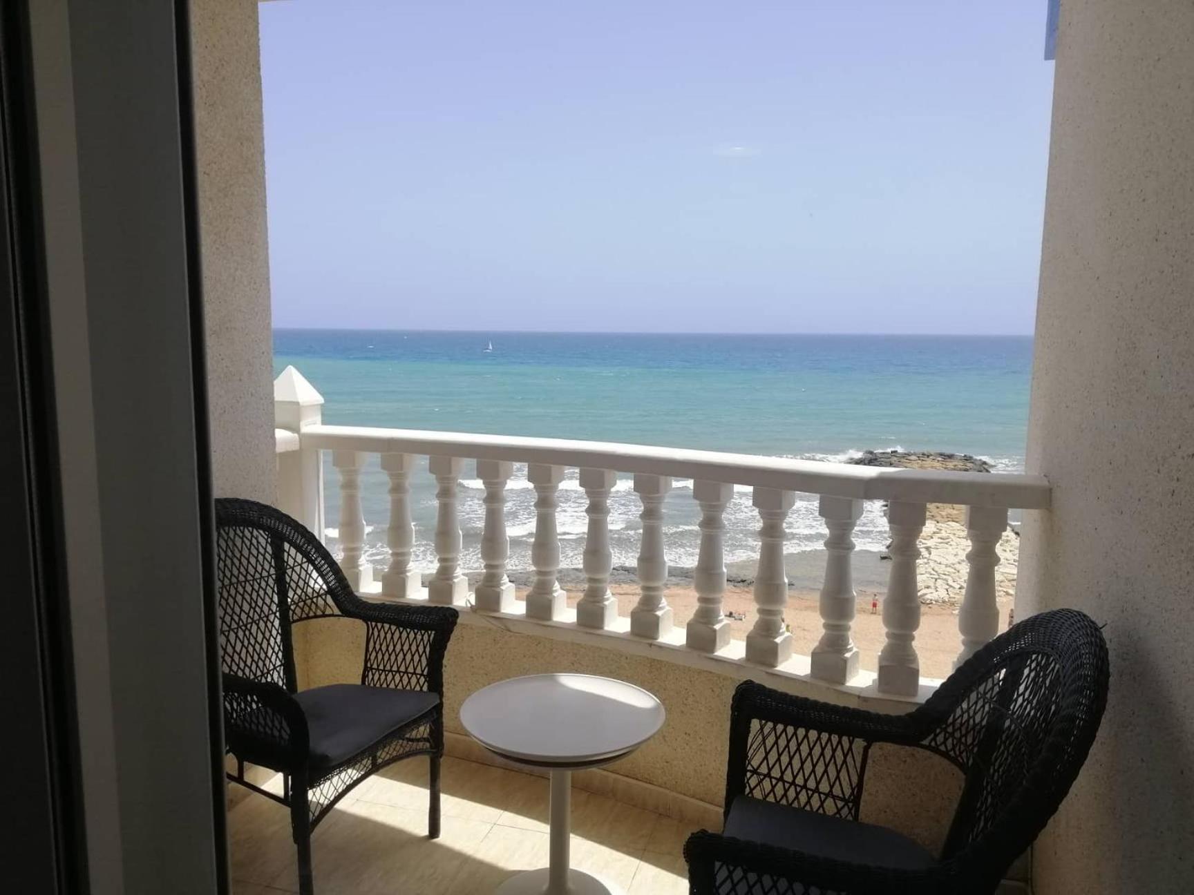 Flamingo, Beach, Sea View, Pool, Wi Fi Lejlighed Torrevieja Eksteriør billede